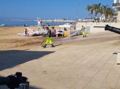 Sgombro delle imbarcazioni e pulizia straordinaria in piazza della Dogana, a Marina di Ragusa