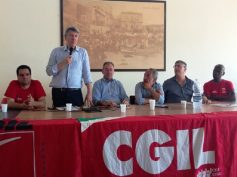 A Scoglitti l’incontro di Landini con i braccianti agricoli