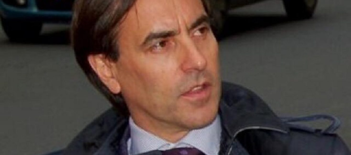 Peppe Calabrese, nella sua qualità di Commissario del Partito Democratico di Santa Croce Camerina, attacca il sindaco Dimartino per la vicenda Assenza