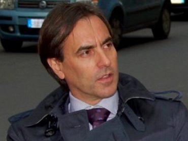 Peppe Calabrese, nella sua qualità di Commissario del Partito Democratico di Santa Croce Camerina, attacca il sindaco Dimartino per la vicenda Assenza