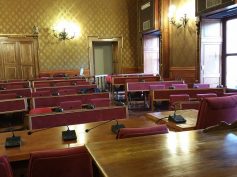 Il nulla del Consiglio comunale ridotto a giocattolo delle inesistenti opposizioni