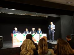 Il PD cittadino di Nello Dipasquale, alla sala Ideal per celebrare l’apertura del nuovo ospedale