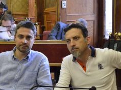 Le polemiche sui pass rosa sanciscono la spaccatura profonda nel gruppo consiliare del PD
