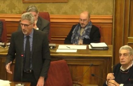Seduta ispettiva del Consiglio Comunale, solito tempo perso, con l’eccezione delle novità annunciate dal Sindaco