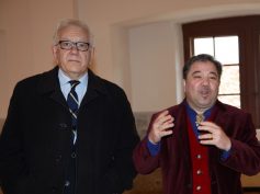“Omaggio a Frida” incanta Trieste e viene prorogata al 20 gennaio