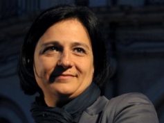 A Comiso i consiglieri comunali interrogano, il Sindaco Schembari ribatte punto su punto, in maniera netta
