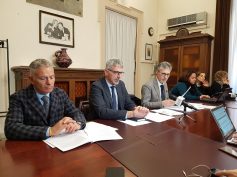 Giovanni Iacono imprime una svolta nel settore tributi e, con un nuovo approccio sistemico, riesce anche ad adottare una riduzione generalizzata delle imposte