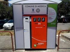 A Modica pagano le bottiglie di plastica vuote con buoni spesa da 5 centesimi