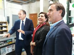 Continua il tour elettorale, nel ragusano, di Michela Giuffrida, accompagnata da Nello Dipasquale