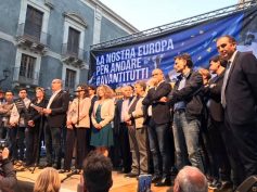 Il PD ragusano a Catania per il comizio di Nicola Zingaretti