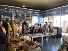 Salsicce, caciocavallo e costumi d’epoca, stereotipo del Val di Noto