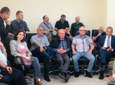 Gli onorevoli Campo e Dipasquale vicini ai lavoratori del Consorzio di Bonifica in assemblea a Palermo