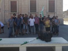 Sciopero congiunto dei pulizieri del tribunale e dei dipendenti del Centro Convenienza di Ragusa