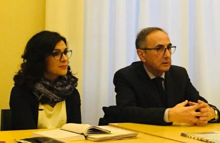 I parlamentari Lorefice e Pisani rinnovano l’impegno per migliorare il paese ma non parlano della Ragusa – Catania