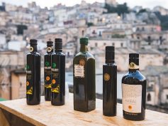Un “MI PIACE” al video del progetto Aristoil