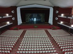 Riapre per una sera il cinema teatro Duemila e la gente ne sente la mancanza