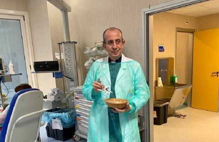 Con l’Epifania e la processione del simulacro di Gesù Bambino nei reparti si concludono le celebrazioni natalizie al ‘Giovanni Paolo II’