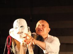 Pietro Montandon in scena al Teatro Donnafugata di Ragusa Ibla con “LUNARIA”