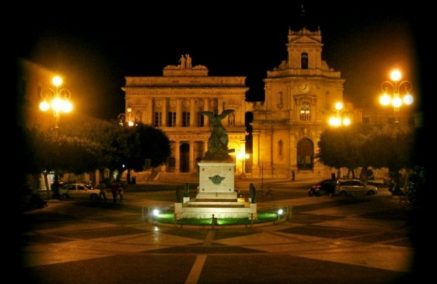 I 5 Stelle di Vittoria intervengono sulla farsa politica in atto in città