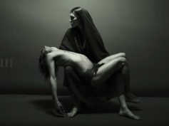 La mostra fotografica “The Passion” di Toni Campo nella chiesa di San Rocco, a Parma