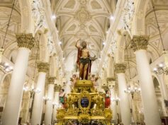 Con la Traslazione del Simulacro di San Giovanni Battista hanno inizio i festeggiamenti per uno dei due Patroni della Città
