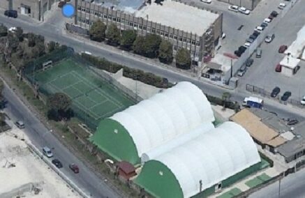 Inaugurato in contrada Tabuna il terzo campo da tennis coperto: chi è il vero padre?