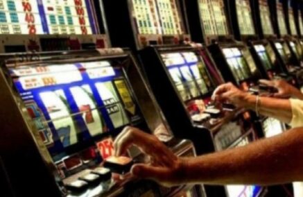 Una ordinanza del Sindaco Cassì per normare l’ubicazione di sale gioco e sale scommesse