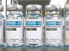 Protocolli per il richiamo del vaccino come non era stato fatto per la prima dose, sospesa la seconda dose per i non aventi diritto