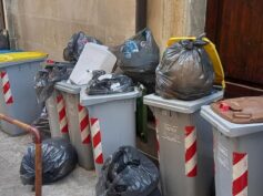 Ragusa prima tra i capoluoghi siciliani per la raccolta differenziata, il Sindaco esulta, i cittadini non hanno benefici per l’impegno profuso