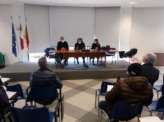 Sta per essere avviato il nuovo servizio di parcheggi a pagamento, un corso di aggiornamento per gli ausiliari del traffico