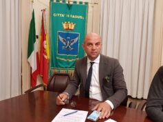 Sergio Schininà si infuria per una intervista di Antonio Tringali, ma l’obiettivo non era l’amministrazione Cassì