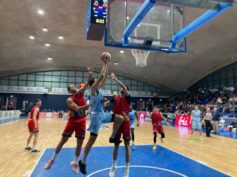 La Virtus torna alla vittoria dopo il passo falso di Piazza Armerina. Partita mai in discussione: Brown mattatore