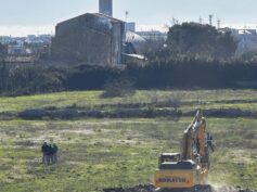 Superstore Decò, sembra quasi che il Sindaco voglia scusarsi con la città