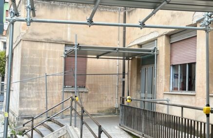 Con la consueta flemma di questa amministrazione, si stipula il mutuo per la messa in sicurezza degli edifici scolastici