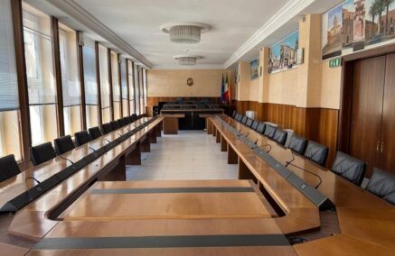 Consenso assai superiore alle aspettative per la Presidente, ma senza maggioranza in Consiglio provinciale. Gli eletti.