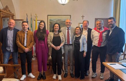 La segretaria provinciale Anna Maria Aiello riferisce dell’incontro dei vertici locali DC con la Presidente della Provincia