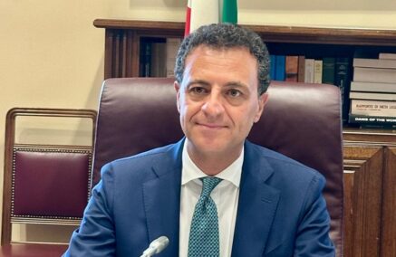 Camera: Nino Minardo riconfermato Presidente della Commissione Difesa