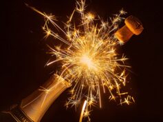 Feste e champagne, volano gli stracci in Sicilia, a destra, fra i protagonisti dell’effimero, ma i giovani della destra sembra non si accorgano di nulla