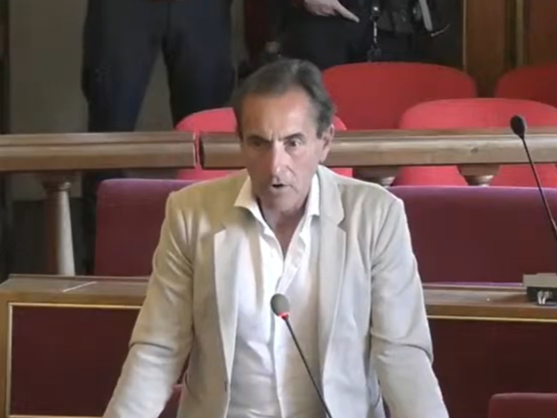 Un Consiglio comunale che mette a nudo le criticità dell’amministrazione Cassì e l’inadeguatezza di molti assessori