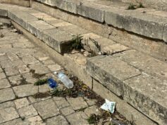 Chiaramonte, Iacono e Chinnici denunciano l’abbandono del Piazzale San Vito: “Un simbolo evidente dell’incuria”