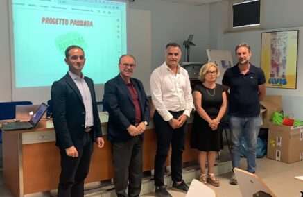 Abbracci, mani nella terra e sogni condivisi: a Ragusa il viaggio di “Passiata”, concluso progetto di agricoltura sociale che ha messo al centro le persone