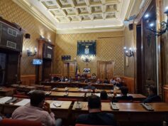 Torna a riunirsi il consiglio comunale, l’amministrazione procede indisturbata nella sua marcia