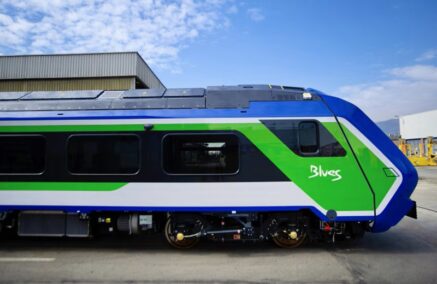 Treni Blues inutilizzabili nel Ragusano, l’ennesima “schifanata” del presidente e dell’illustre assessore Aricò