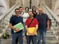 Comiso le opposizioni consiliari denunciano poca trasparenza e annunci trionfalistici infondati.