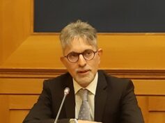 Assessori, con oltre 5.000 euro c’è chi si trastulla, c’è chi lavora, senza foto, convegni e inaugurazioni