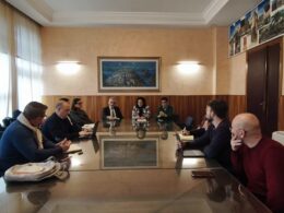 Gli operatori del turismo chiedono legittimamente e giustamente partecipazione ai processi decisionali sul turismo