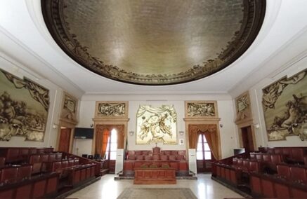 Il Consiglio Comunale di Catania, forse svegliato dal rumore di un aereo, attiva la Commissione Speciale sulla privatizzazione SAC che mezza città chiedeva da mesi